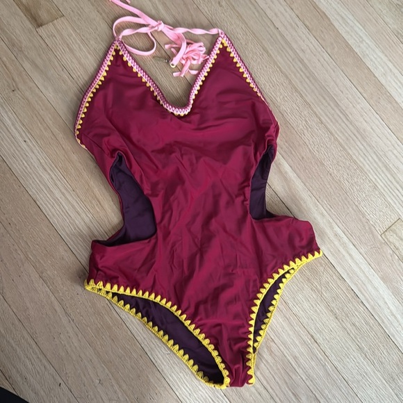 Reversible Jessica Simpson One Piece - Picture 3 of 5